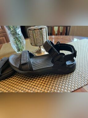Ecco Black Adjustable Webbing Strap Sandals Fit is 10. Excellent condition.